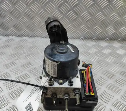 Mini One - Cooper R50 - 53 ABS Pump 6758801 6758803