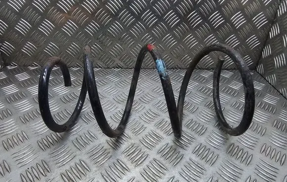 Toyota Prius (XW20) Front coil spring