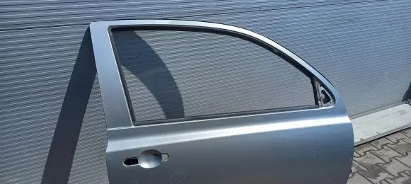 Nissan Micra Front door