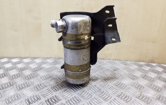 Audi A6 S6 C4 4A Air conditioning (A/C) air dryer 4A0260197D