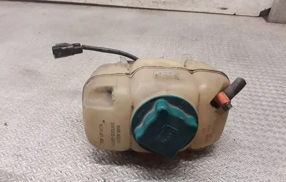 Volvo V70 Coolant expansion tank/reservoir