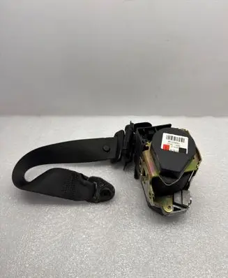 BMW 7 E65 E66 Front seatbelt 561078501
