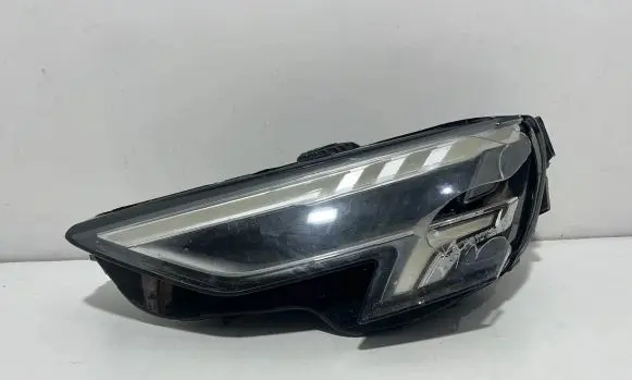 Audi A3 8Y Headlight/headlamp 8Y0941033