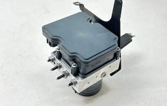 Mercedes-Benz A W177 ABS Pump A1779002403 A1779023403 A1779015302