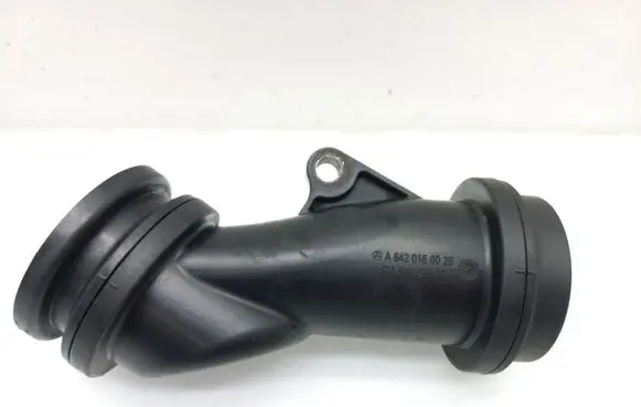 Mercedes-Benz Vito Viano W639 Oil fill pipe A6420160029