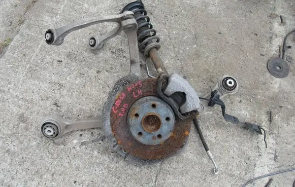 Mercedes-Benz C W205 Front wheel hub spindle knuckle