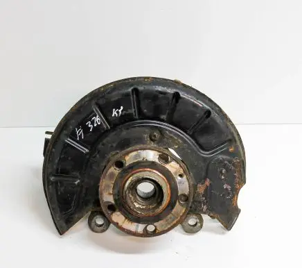 Volkswagen Touran I Front wheel hub