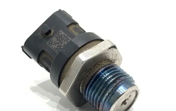 Opel Zafira B Fuel pressure sensor 0281002706