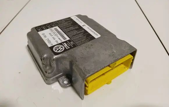 Volkswagen PASSAT B7 Airbag control unit/module 5N0959655R 221098111 22H14S1918