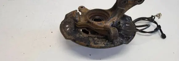 Toyota Yaris Front wheel hub