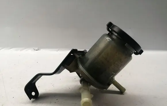 Toyota Corolla Verso AR10 Power steering fluid tank/reservoir 4436064020