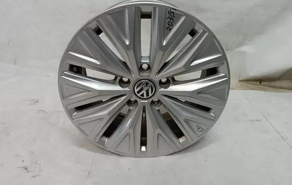 Volkswagen Jetta USA R16 alloy rim 5GM601025AC