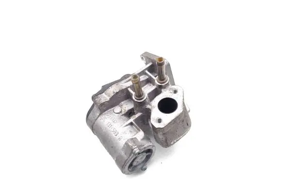 Volkswagen Golf V EGR valve 03G131503B