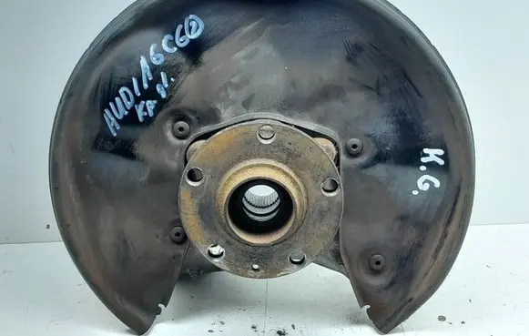 Audi A6 S6 C6 4F Rear wheel hub