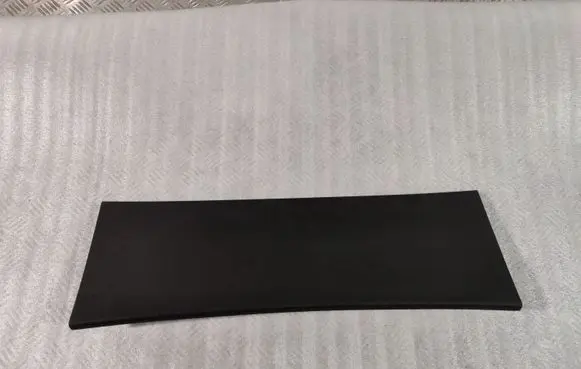 Jeep Grand Cherokee (D)pillar trim (top) 1GG49DX9AE