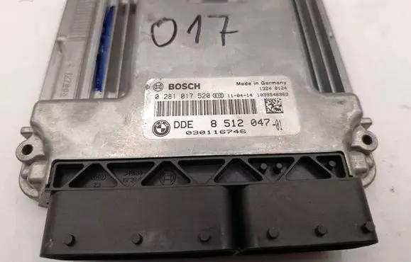 BMW 3 E92 E93 Engine control unit/module 0281017520 030116746 8512047