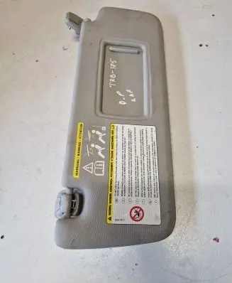 Opel Zafira C Sun visor