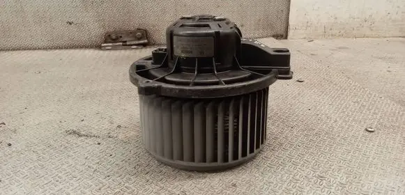 Toyota Corolla Verso AR10 Heater fan/blower 0160700610