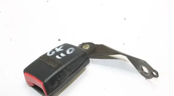 Audi TT Mk1 Rear seatbelt buckle