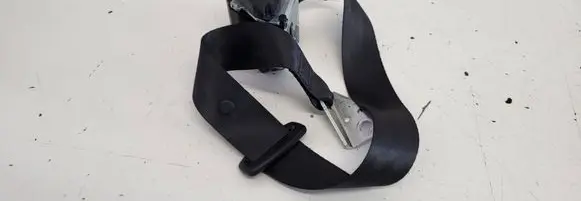 Volkswagen Golf V Rear seatbelt 607609900B
