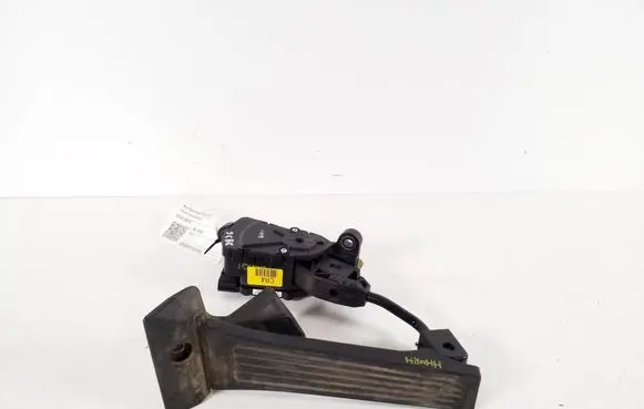 KIA Sportage Accelerator throttle pedal 32700-2S910