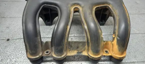 Peugeot 206 Intake manifold