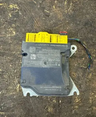 Mercedes-Benz Sprinter W907 W910 Airbag control unit/module A9079006203 0285014933