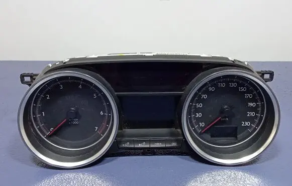 Peugeot 508 RXH Speedometer (instrument cluster) 9800420180