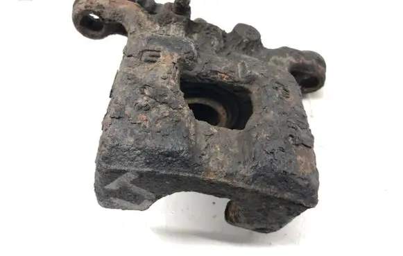 Rear brake caliper