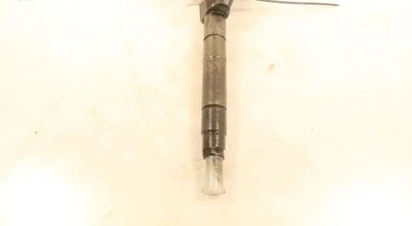 Mercedes-Benz C W203 Fuel injector 0445110121