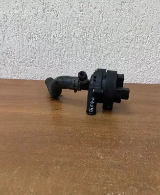 Mercedes-Benz E A207 Electric auxiliary coolant/water pump A2118360028 3130591163