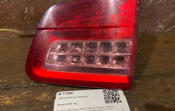 Citroen C5 Tailgate rear/tail lights 9687582980