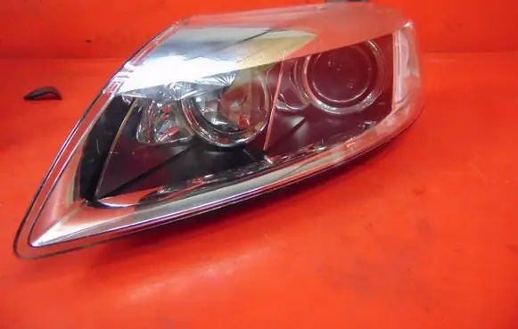 Audi Q7 4L Headlight/headlamp 4L0941003A