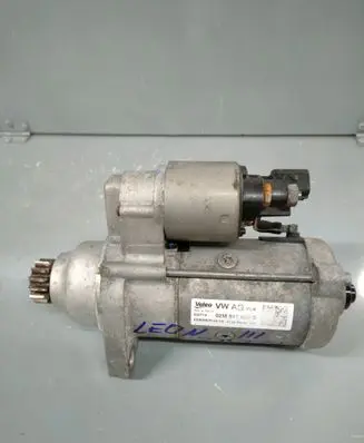 Volkswagen Golf VII Starter motor 02M911024S