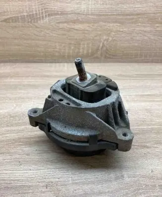 BMW 1 F20 F21 Engine mount bracket 6787659 141113