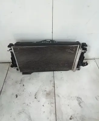 Opel Astra H Radiator set 427460812