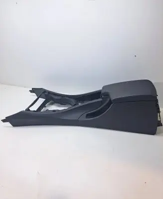 BMW 3 E90 E91 Armrest E116237021 69170915 58450713