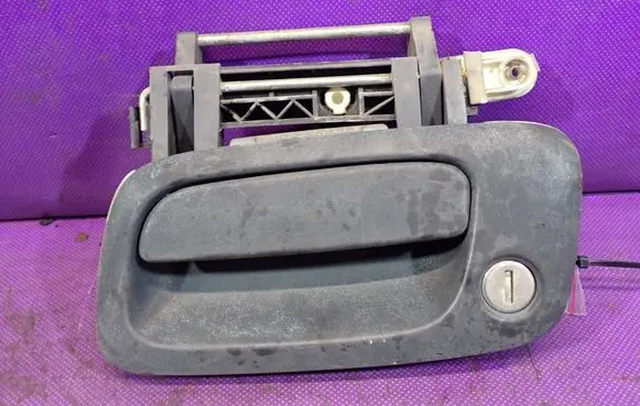 Opel Astra G Front door exterior handle