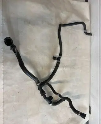 Volvo XC60 Engine coolant pipe/hose 31679020 Q00875 Q02030