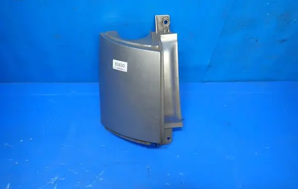 Nissan Note (E11) Rear/tail light trim molding 781299U01A