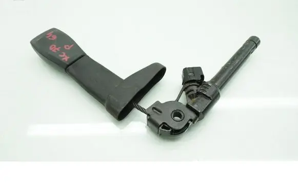 Volvo XC70 Front seatbelt