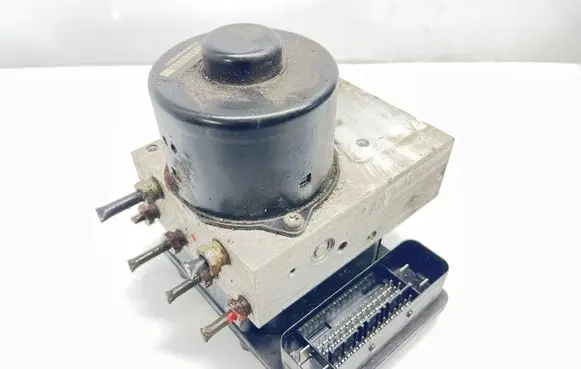Mercedes-Benz R W251 ABS Pump A2515452632