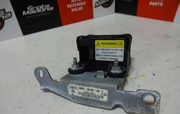 Volvo C70 ESP acceleration yaw rate sensor 3M513C187CB