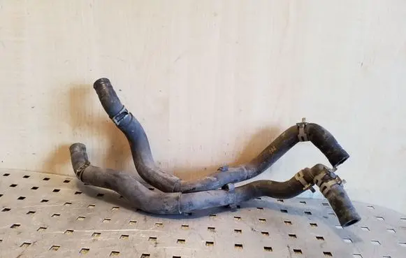 Subaru Outback Engine coolant pipe/hose