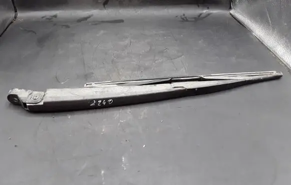 Opel Zafira C Rear wiper blade arm NOCODE