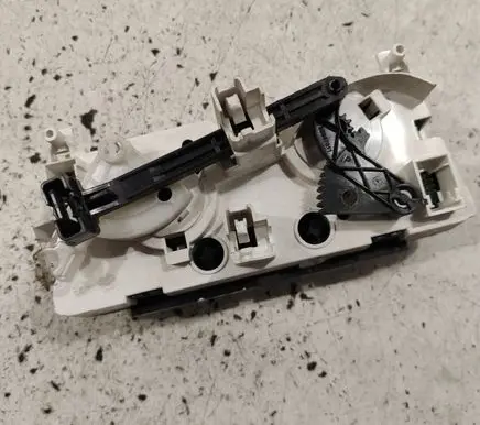 Peugeot 308 Climate control unit T1000220K