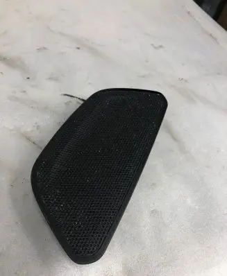 Opel Grandland X Dash center speaker trim cover Yp00053877
