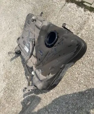Ford Kuga II Fuel tank FV419K007CJ