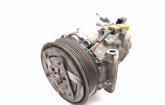 Peugeot 207 Air conditioning (A/C) compressor (pump) 9670318880