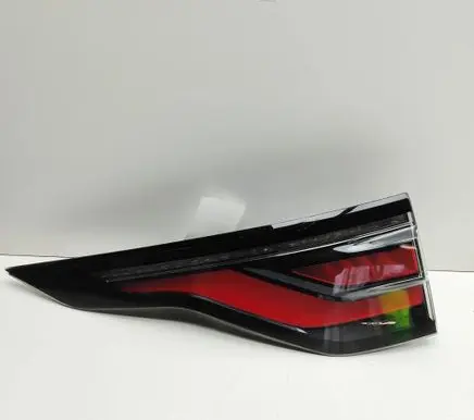 Land Rover Discovery 5 Rear/tail lights MY4213405CD
